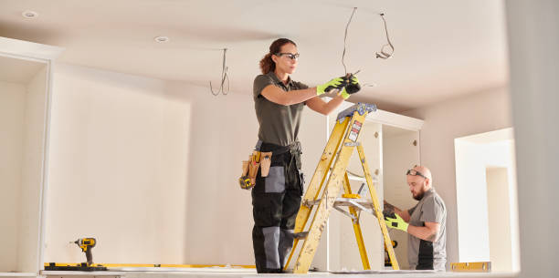 Best Local Electrician Companies  in Starkville, MS